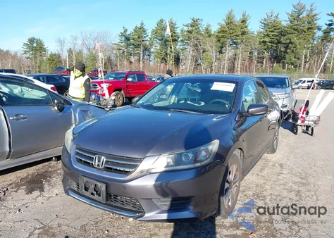 2013 Honda Accord Lx z USA, uszkodzony, nr VIN 1HGCR2F3XDA044489